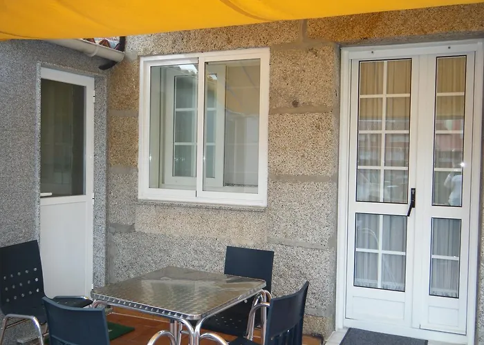 招待所 As Vinas 2*